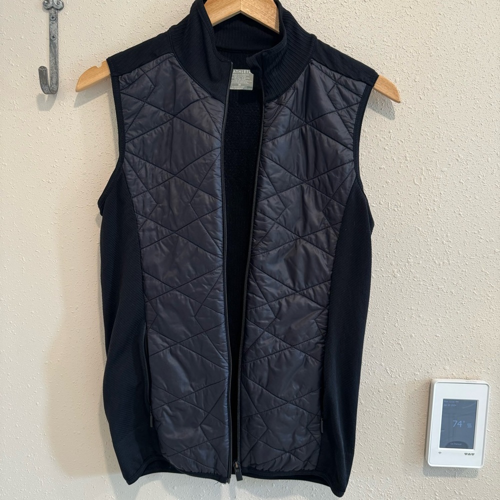 Athleta Lightweight Layering Vest